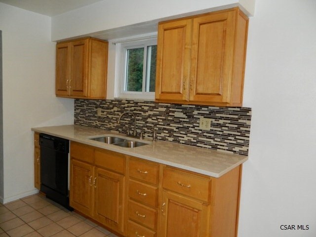Building Photo - 116 Berkey Dr