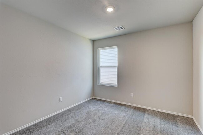 Building Photo - 11832 KAMERON Wy