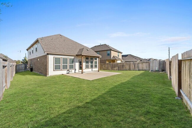 Building Photo - 31423 Elkcreek Bend Dr