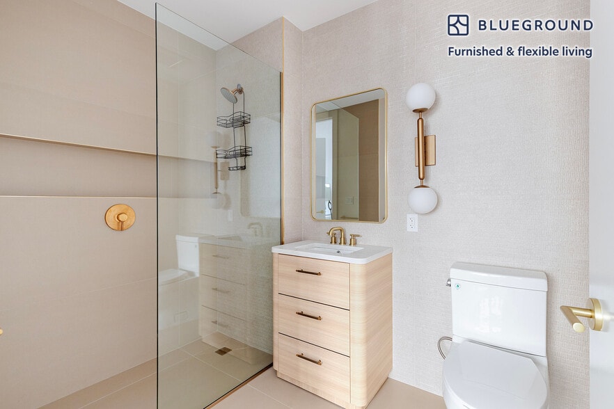 Building Photo - 525 Pacific St