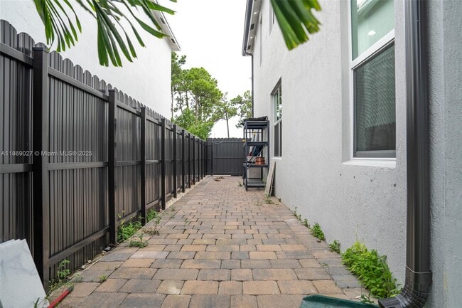 Building Photo - 12972 SW 265th Terrace