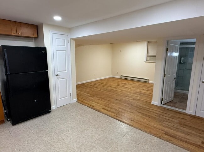 Building Photo - 588 Avenue A
