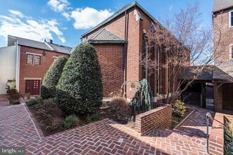 Building Photo - 1715 15th St NW