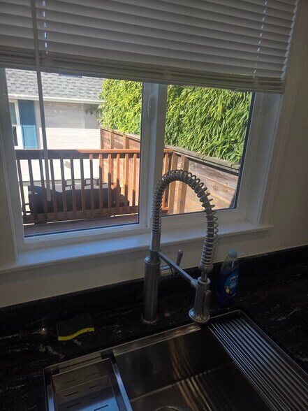 Building Photo - 5137 Garvin Ave