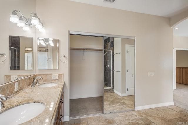 Building Photo - 4060 1st Ave.