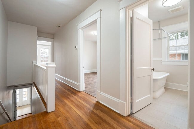 Building Photo - Trinity Park in Durham!