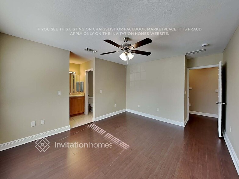 Building Photo - 6727 Old Farm Trail