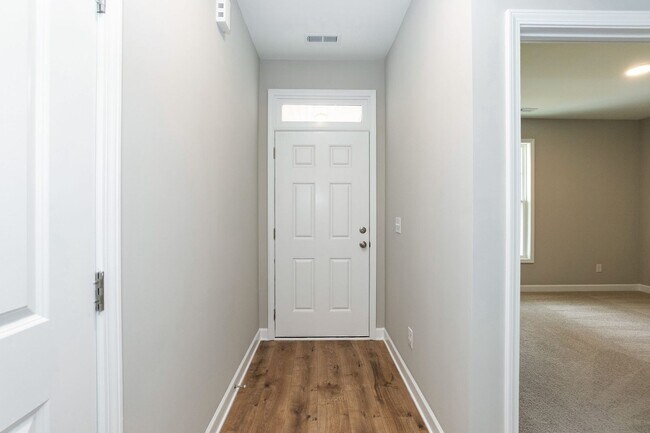 Building Photo - NEW Construction Three Bedroom Home