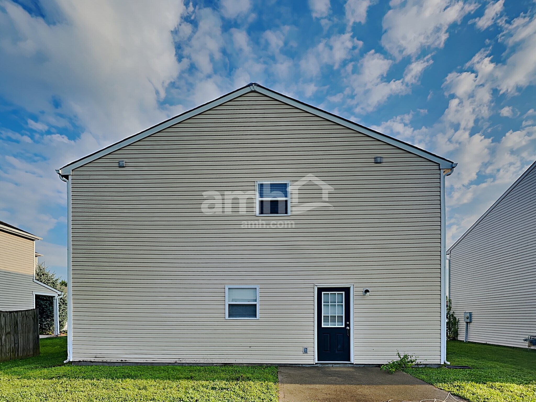Building Photo - 1420 Dowell St