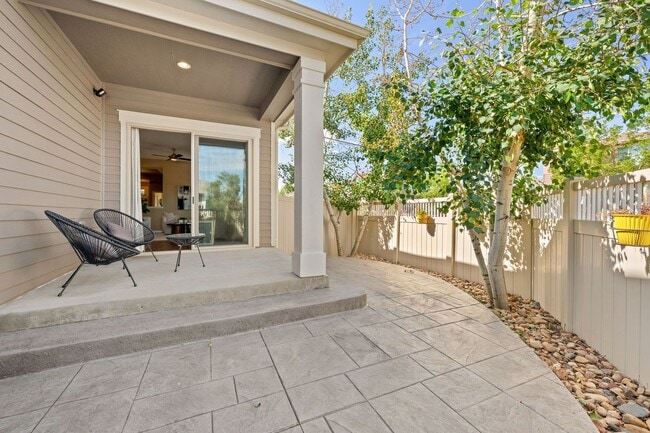 Building Photo - 742 Meadowlark Ln