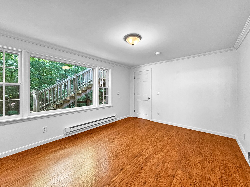 Bedroom 3 - 712 Powell St