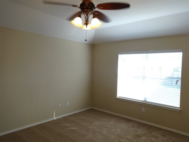 Building Photo - 12016 Ringtail Dr