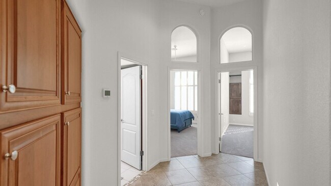 Building Photo - 24808 N 118th Pl