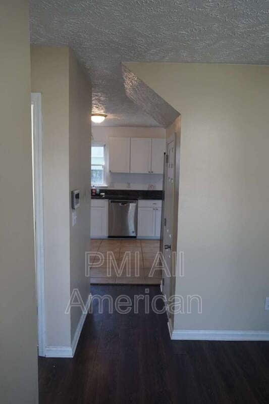 Building Photo - 1142 Blankshire Rd