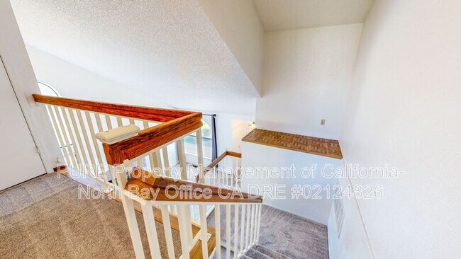 Building Photo - 7474 Mercedes Way