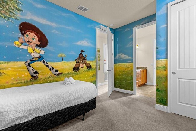 Building Photo - 350 Pendant Ct