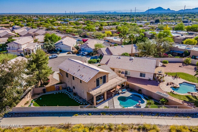 Building Photo - 10875 N 118th Way