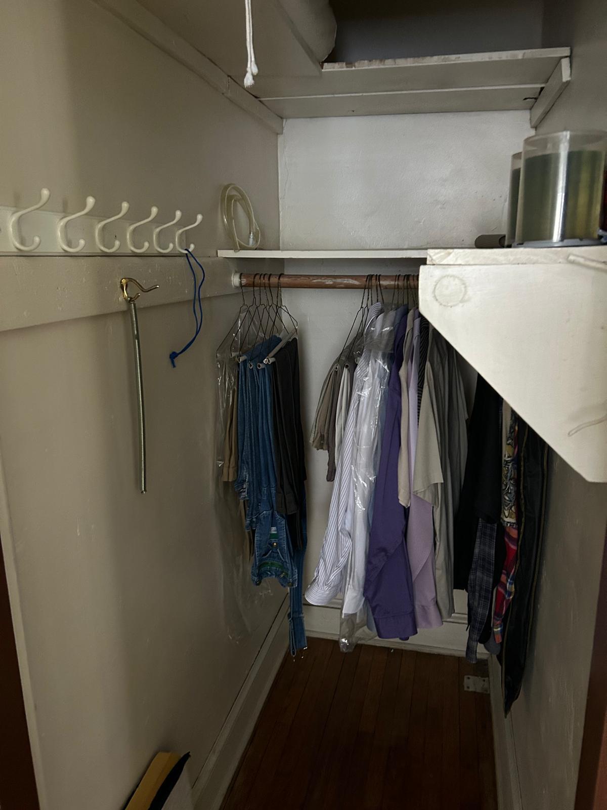 Building Photo - 4317 River Rd NW