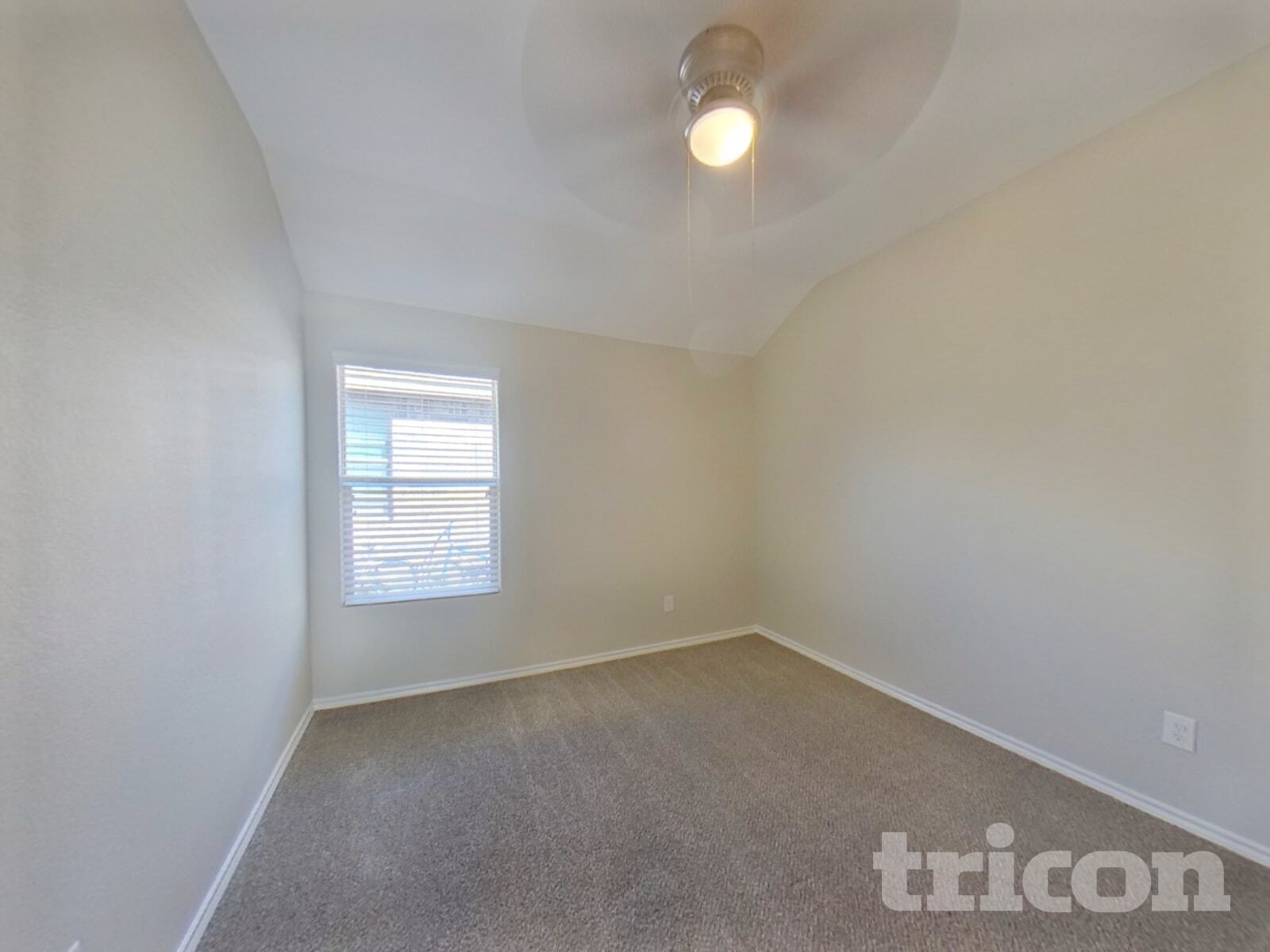 Building Photo - 1104 Autumnwood Dr