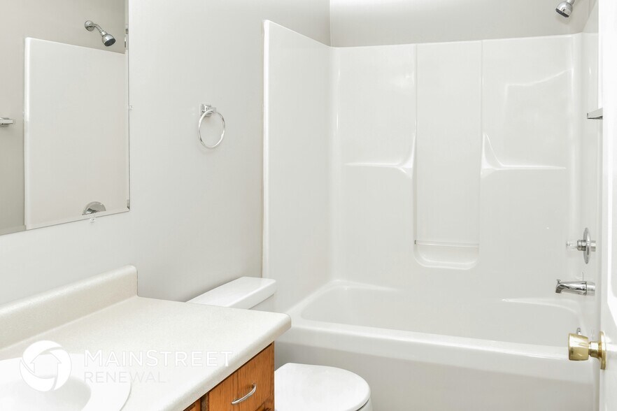 Building Photo - 2975 Country Crossing Dr