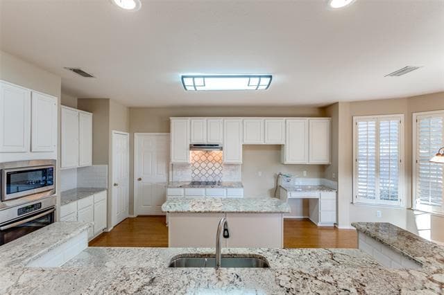 Building Photo - 5907 Maize Cir