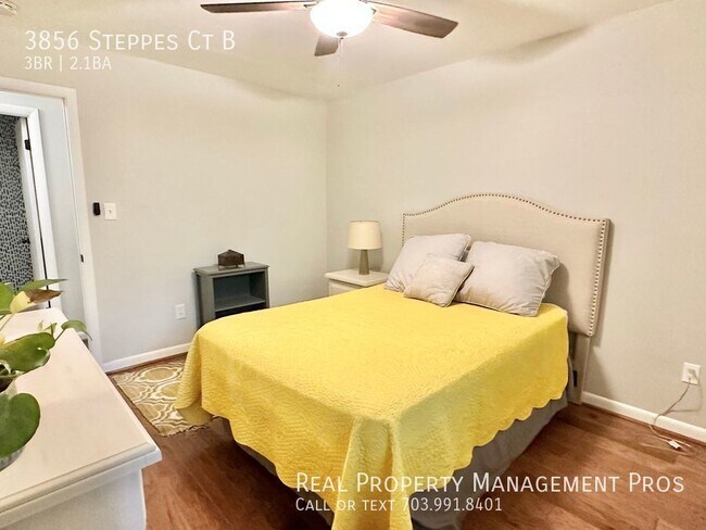 Building Photo - 3856 Steppes Ct