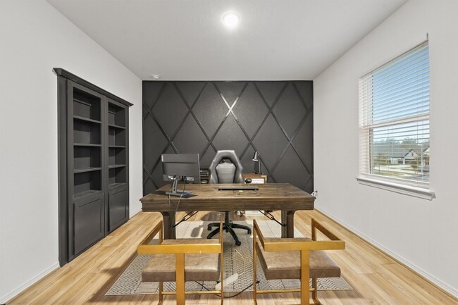 Building Photo - 30330 Parkside Passage Dr