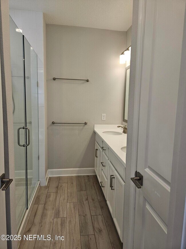 Building Photo - 11340 Breakers Bay Wy