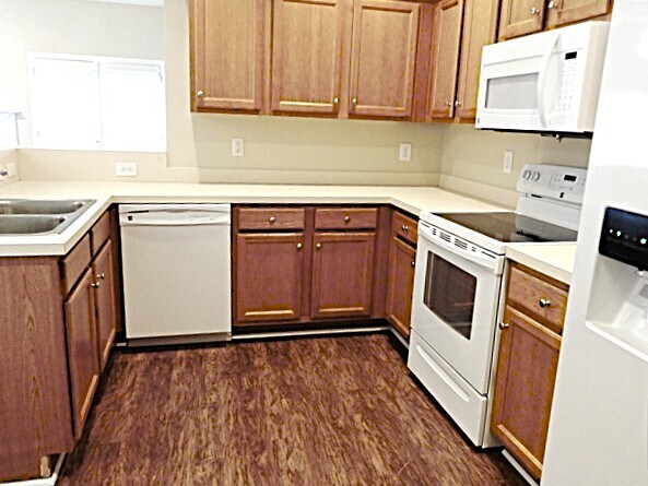 Building Photo - 109 Cannonsmill Ln