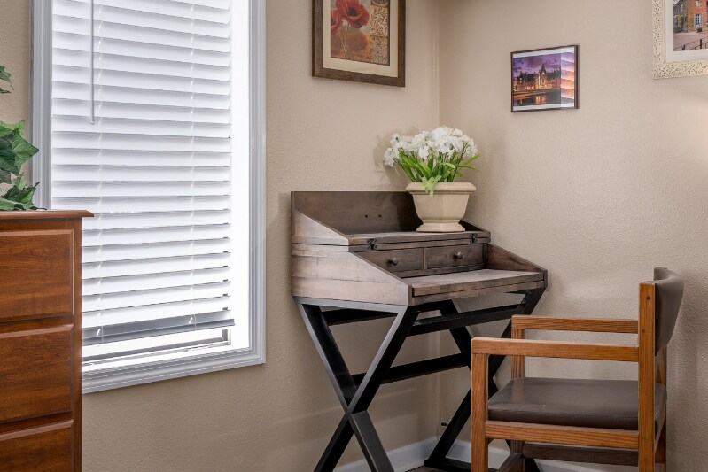 Building Photo - 26 Hanover St