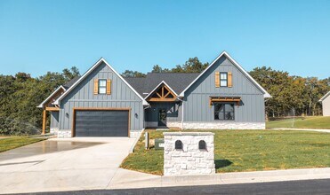 Building Photo - 10921 Quail Nest Dr
