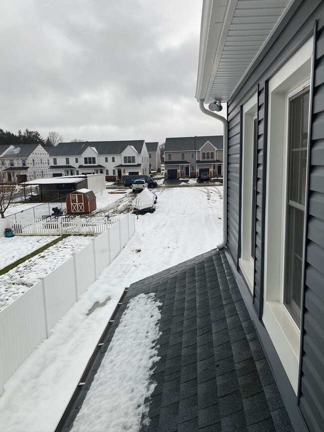 Building Photo - Awesome 3 bedroom 1.5 Bath Home in Emmaus