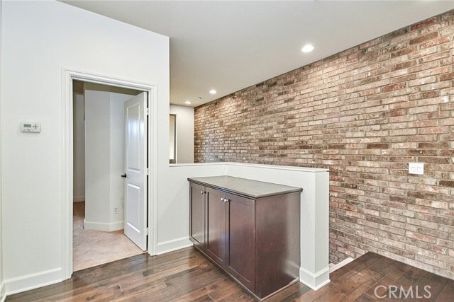 Building Photo - 15 Vantis Dr