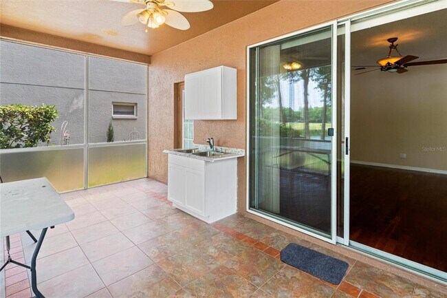 Building Photo - 1315 Loretto Cir