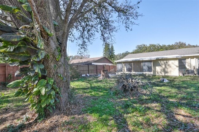 Building Photo - 11507 Valencia Dr