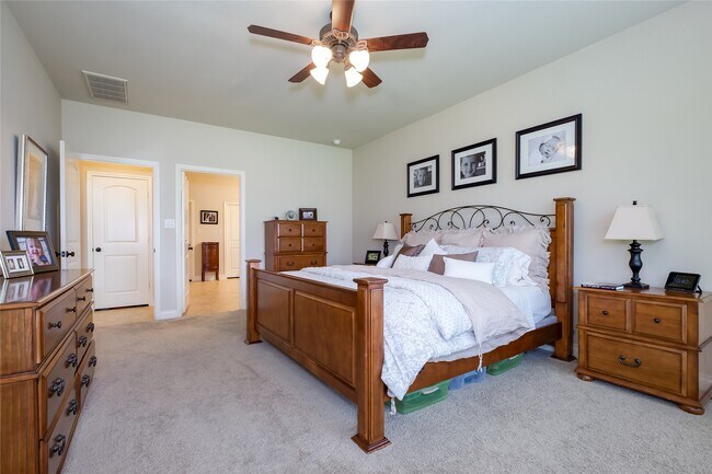 Building Photo - 27707 Lodgemist Ct