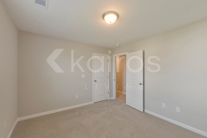Building Photo - 7161 Foggy River Dr