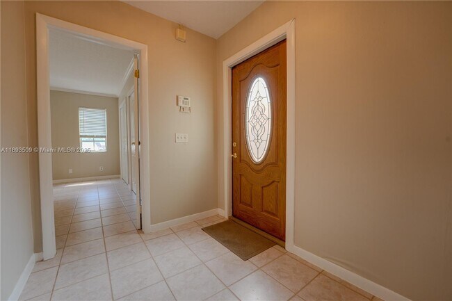 Building Photo - 2401 SW 58th Manor