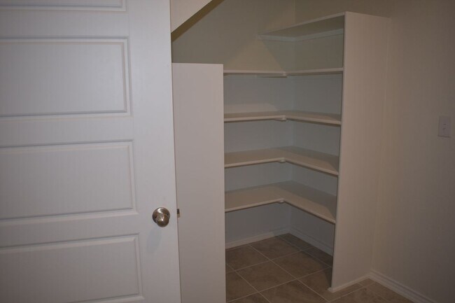 Building Photo - 6412 Carriage Pines Dr