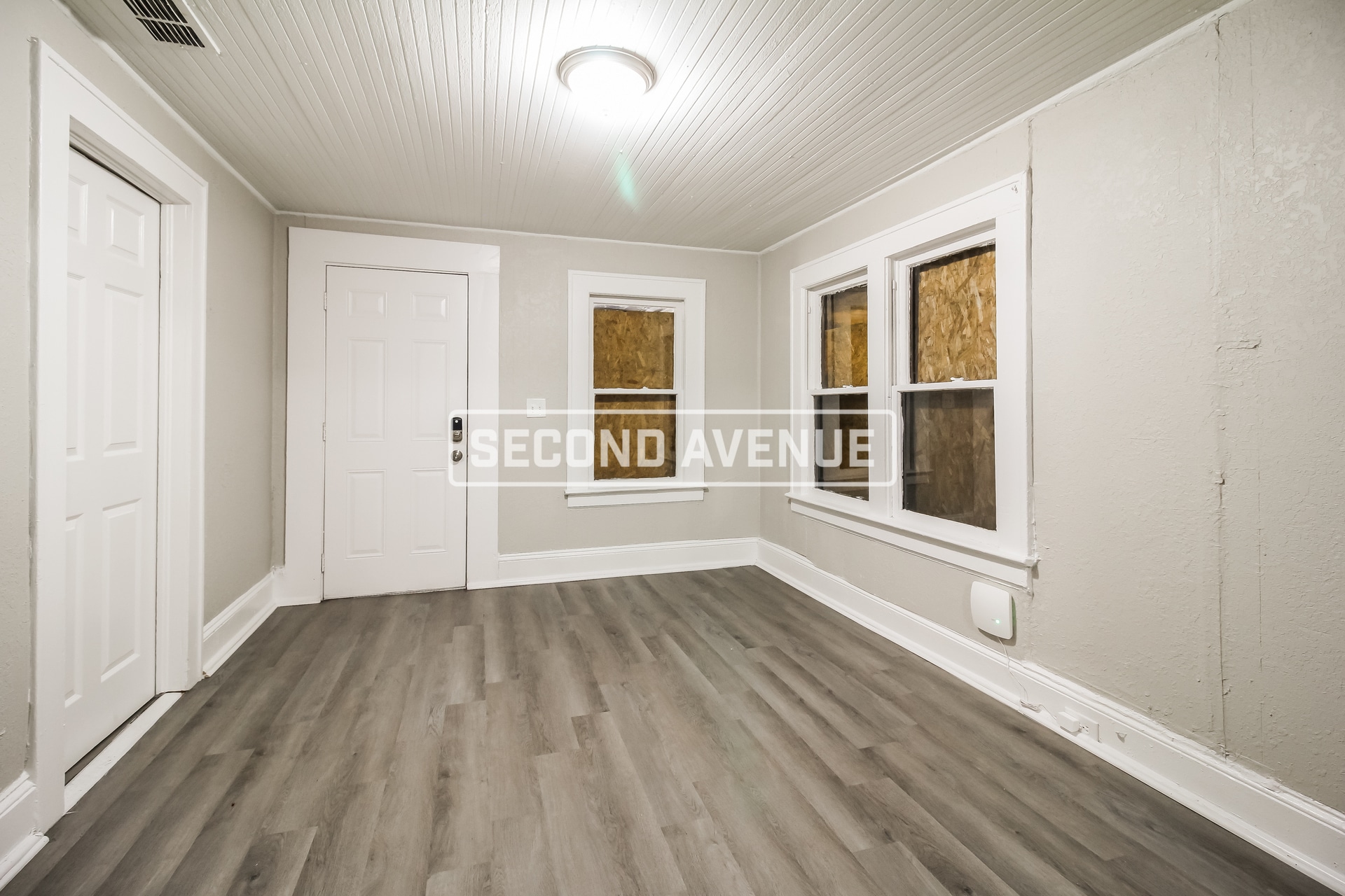 Building Photo - 1522 W 22nd St