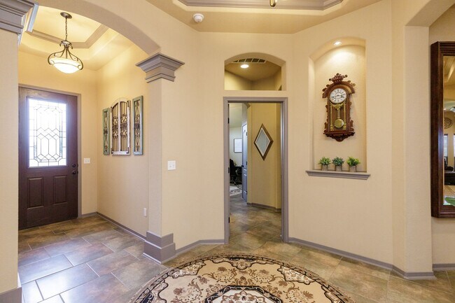 Building Photo - 7921 Pavo Real St