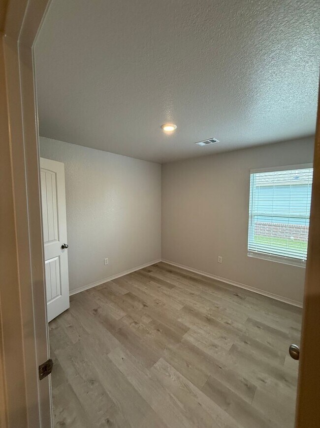 Building Photo - Brand New  Three Bedroom | Two Bathroom Ho...