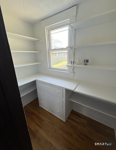 Building Photo - 48 Riverview Pl