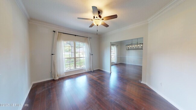 Building Photo - 11881 Honey Locust Dr