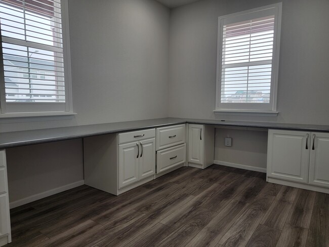 Building Photo - 26891 E Byers Ave