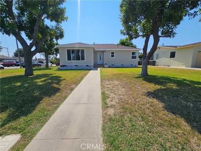 Primary Photo - 1115 N Louise Dr