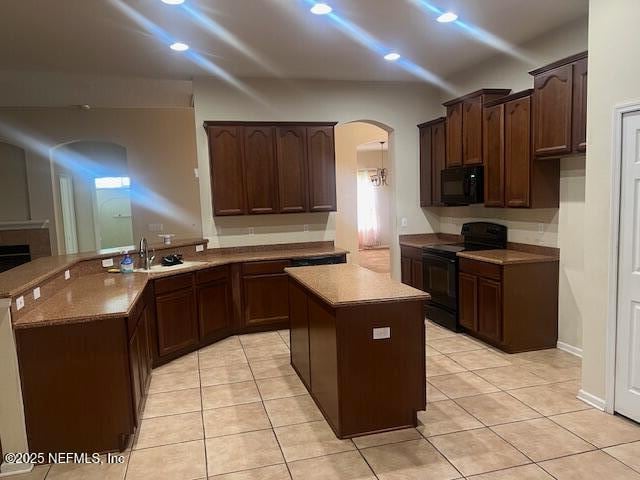Building Photo - 1424 Canopy Oaks Dr