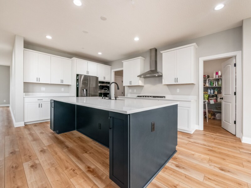 Building Photo - 9182 Gardenia Dr