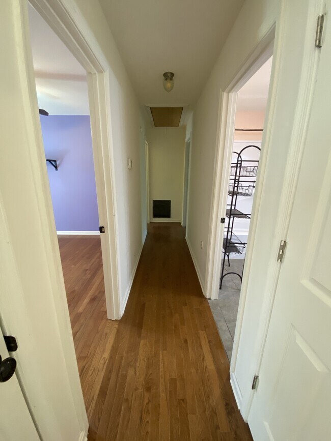 Building Photo - 75 Briar Trail