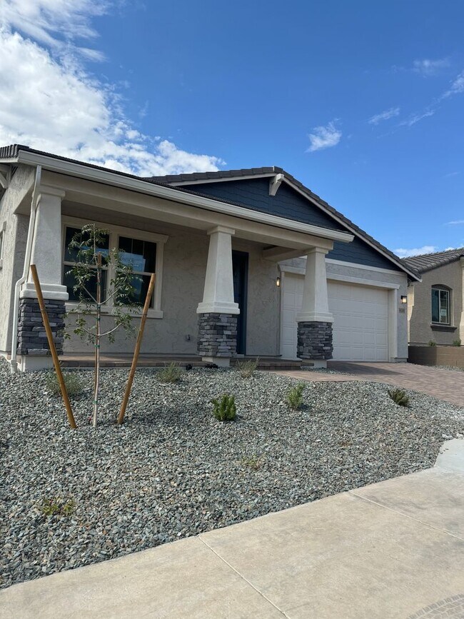 Building Photo - BRAND NEW HOME IN SENTERO CROSSING